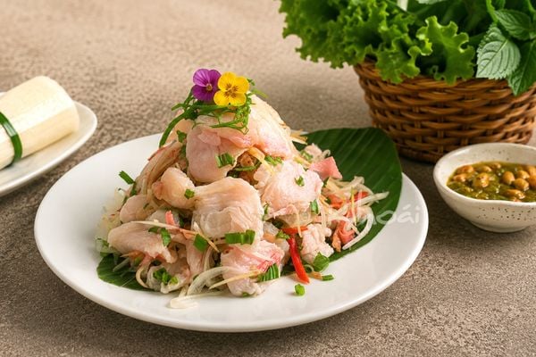  Gỏi Cá Thanh Thanh - Fresh Fish Salad with Pickled Ginger, Lemongrass & Onion 
