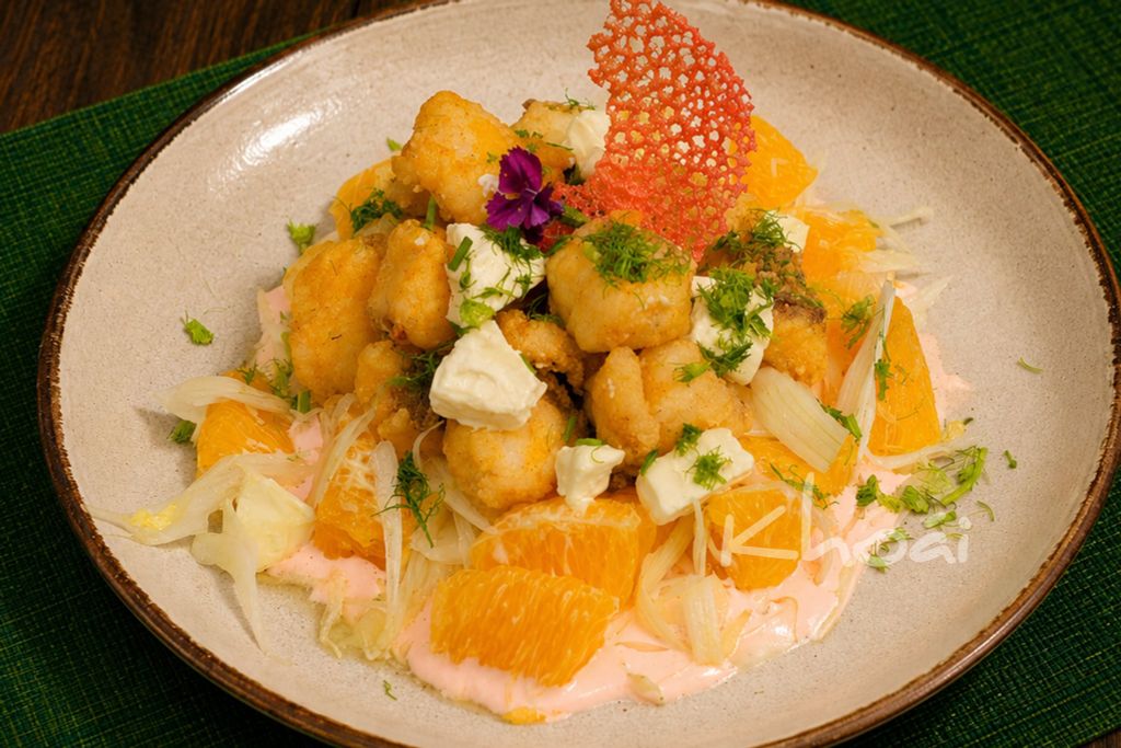  Salad Chẽm Giòn Phô Mai Cam - Crispy Fried Sea Bass Salad with Orange & Cheese 