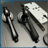  Khóa cửa phân thể VICKINI 34617.101 OBP đen mờ ruột chốt 