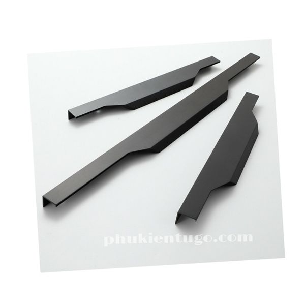 Tay nắm tủ L038 Đen 8T 