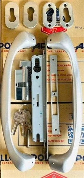  Khóa lùa thân nhỏ dùng cho hệ 55 và 93 màu bạc 