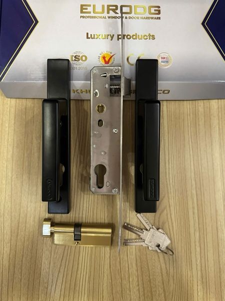  Khóa đa điểm đen EURODG30 2DC (20B/T) 