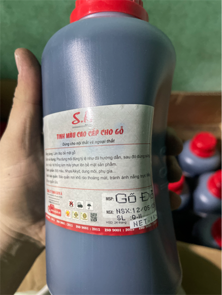  Tinh màu gõ đỏ(1kg/chai) 