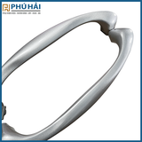  Khóa lùa cửa đi chữ C Màu Bạc dùng cho XINGFA hệ 55 và 93 