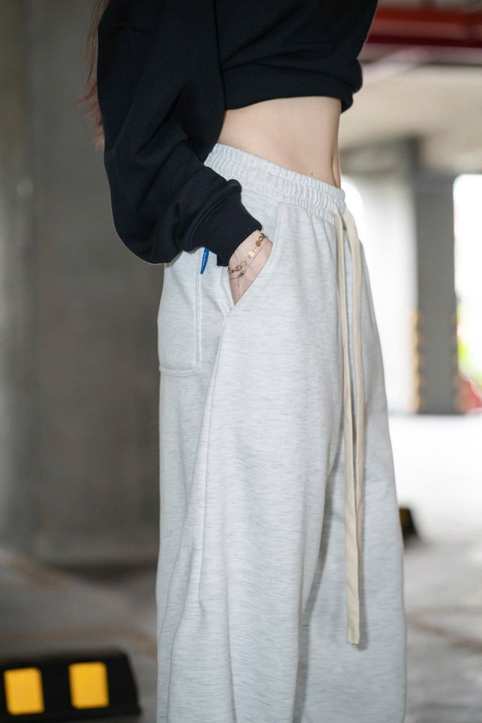 Quần Ống Rộng Chất Nỉ 2 Da Overco - O9J1