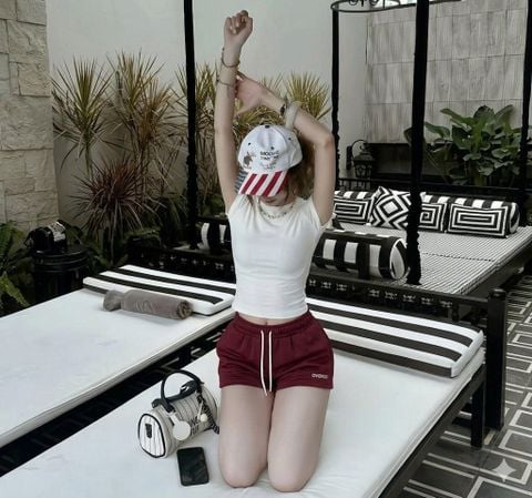 Áo Thun Ngắn Tay Overco - OV-TSW005