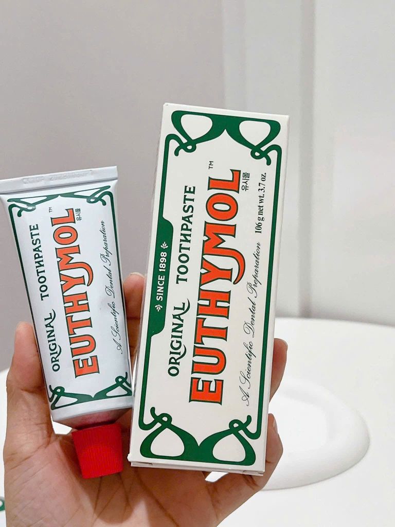 KEM ĐÁNH RĂNG EUTHYMOL ORIGINAL/SENSIVTIVE TOOTHPASTE 106G