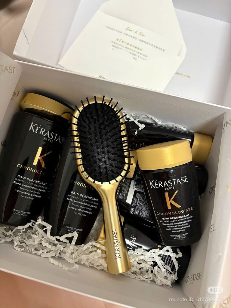 LƯỢC KERASTASE UNBOX