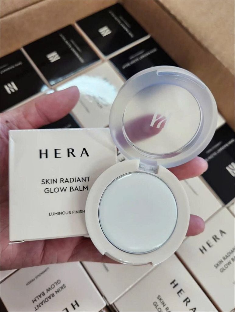KEM LÓT HERA SKIN RADIANT GLOW - LUMINOUS FINISH HŨ FULLBOX