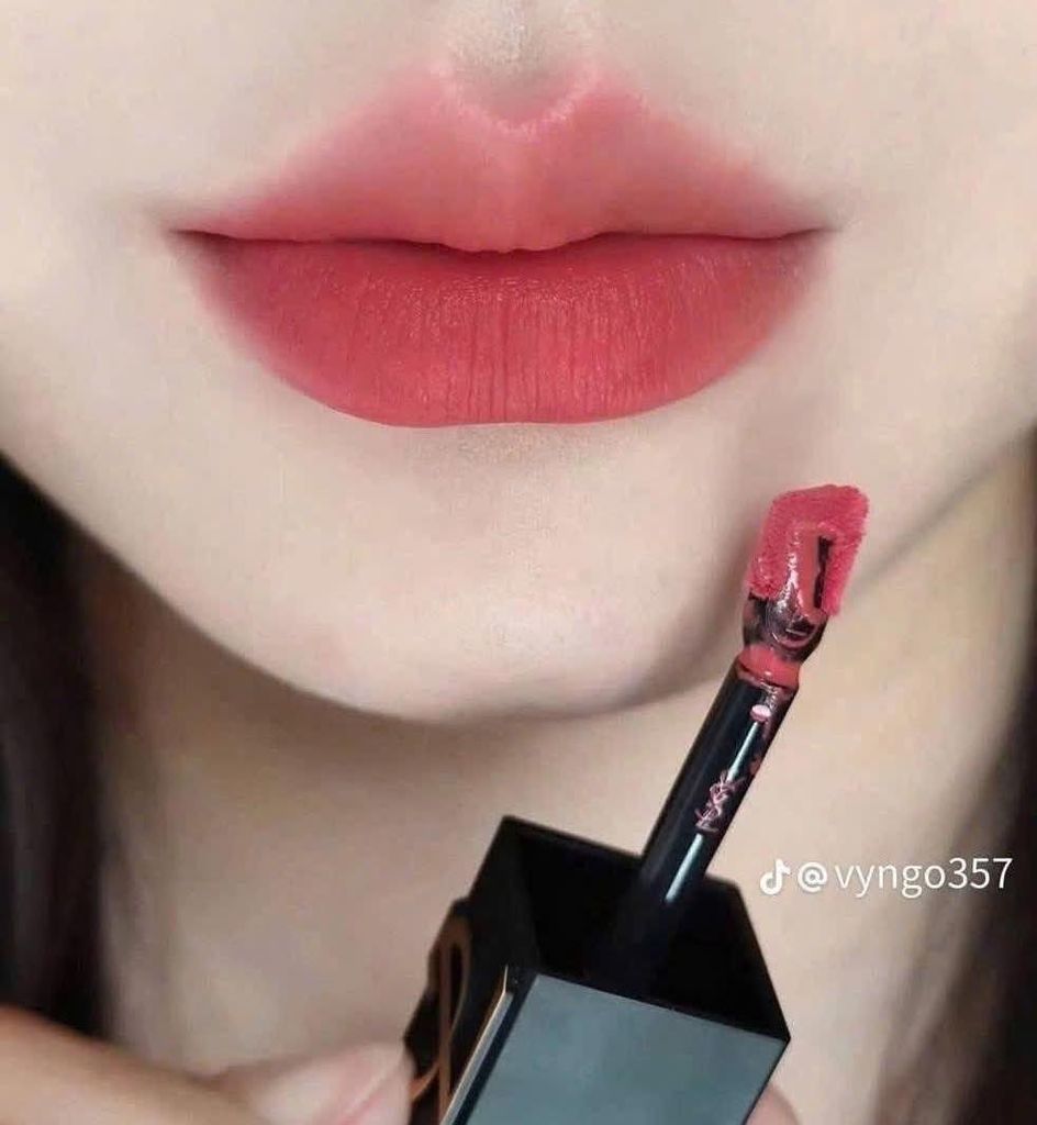 SON YSL THE INKS BLUR MÀU 220 - STRAWBERRY THRILL