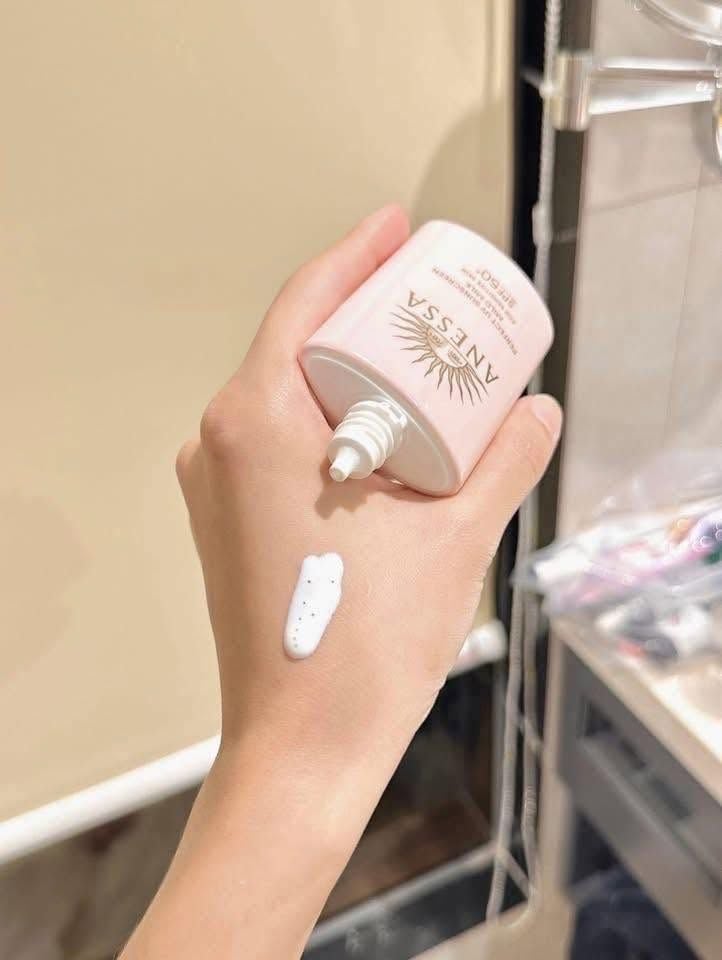 KEM CHỐNG NẮNG ANESSA MINI 12ML