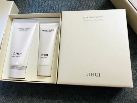 SET SỮA RỬA MẶT OHUI DƯỠNG TRẮNG 160ml + 1 tuýp 100ml