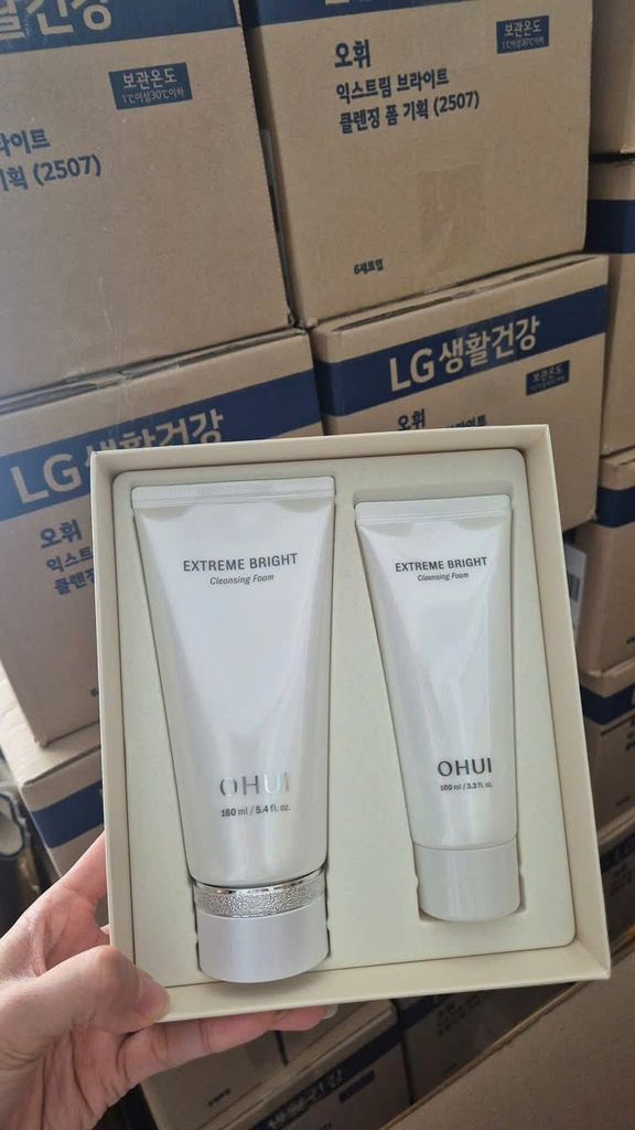 SET SỮA RỬA MẶT OHUI DƯỠNG TRẮNG 160ml + 1 tuýp 100ml