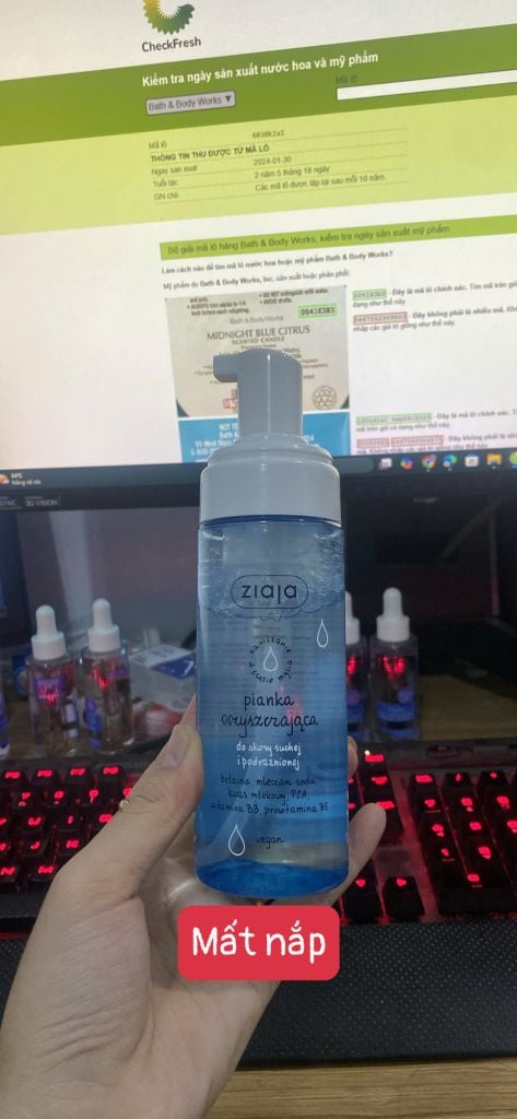 SỮA RỬA MẶT ZIAJA DẠNG BỌT DỊU NHẸ CHO DA KHÔ NHẠY CẢM 150ml