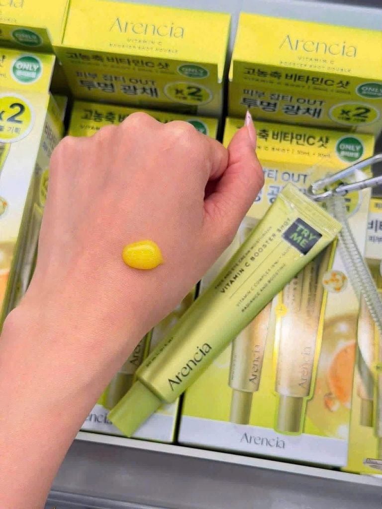 Kem dưỡng sáng Arencia Vitamin C Booster Shot 30ml