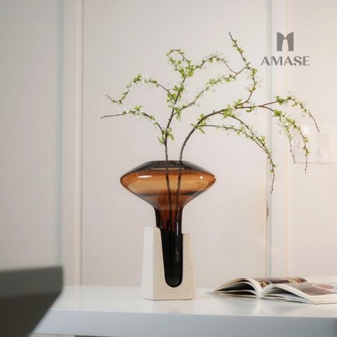 Lọ Hoa Thủy Tinh Kèm Trụ Đá