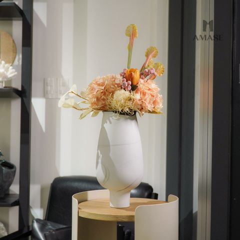 Lọ hoa gốm phong cách mộc hiện đại