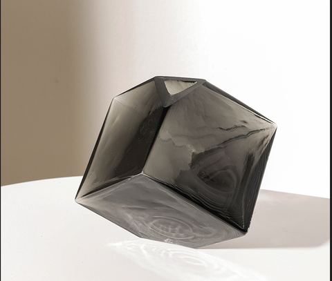 Lọ Hoa Thủy Tinh Khối Vuông Cá Tính