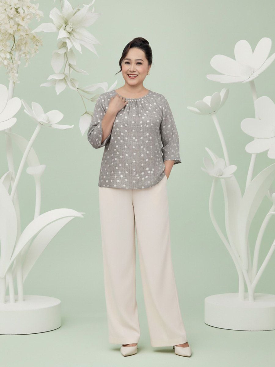  Hạnh - Áo kiểu trung niên cổ tròn đính hạt châu chất liệu lụa cavan in họa tiết 1432/5.359/5.360 