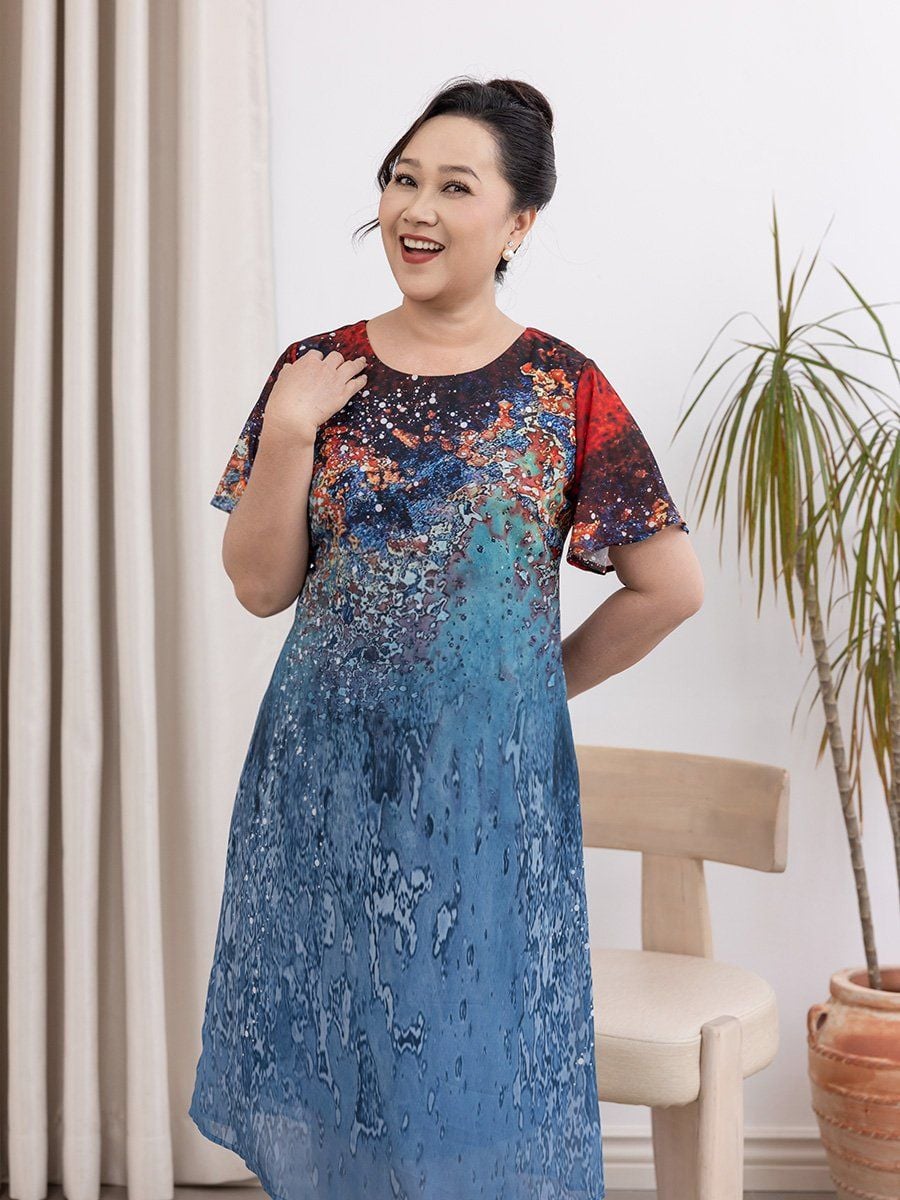  Hạnh Đầm suông cổ tròn in họa tiết sắc màu đại dương , tay ngắn 1623/5.308 