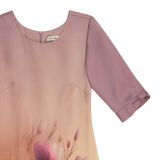  Hạnh Đầm suông cổ tròn in họa tiết hoa tulip, tay ngắn cách điệu 1623/5.329 