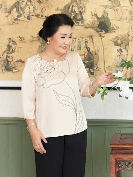  HẠNH - Áo kiểu chất liệu lụa cavan 2472/4.575 