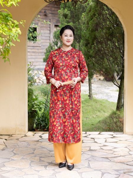  HẠNH - Bộ áo dài trung niên cổ tròn đính nút vải chất liệu lụa Mẫu Đơn 25419/5.196 