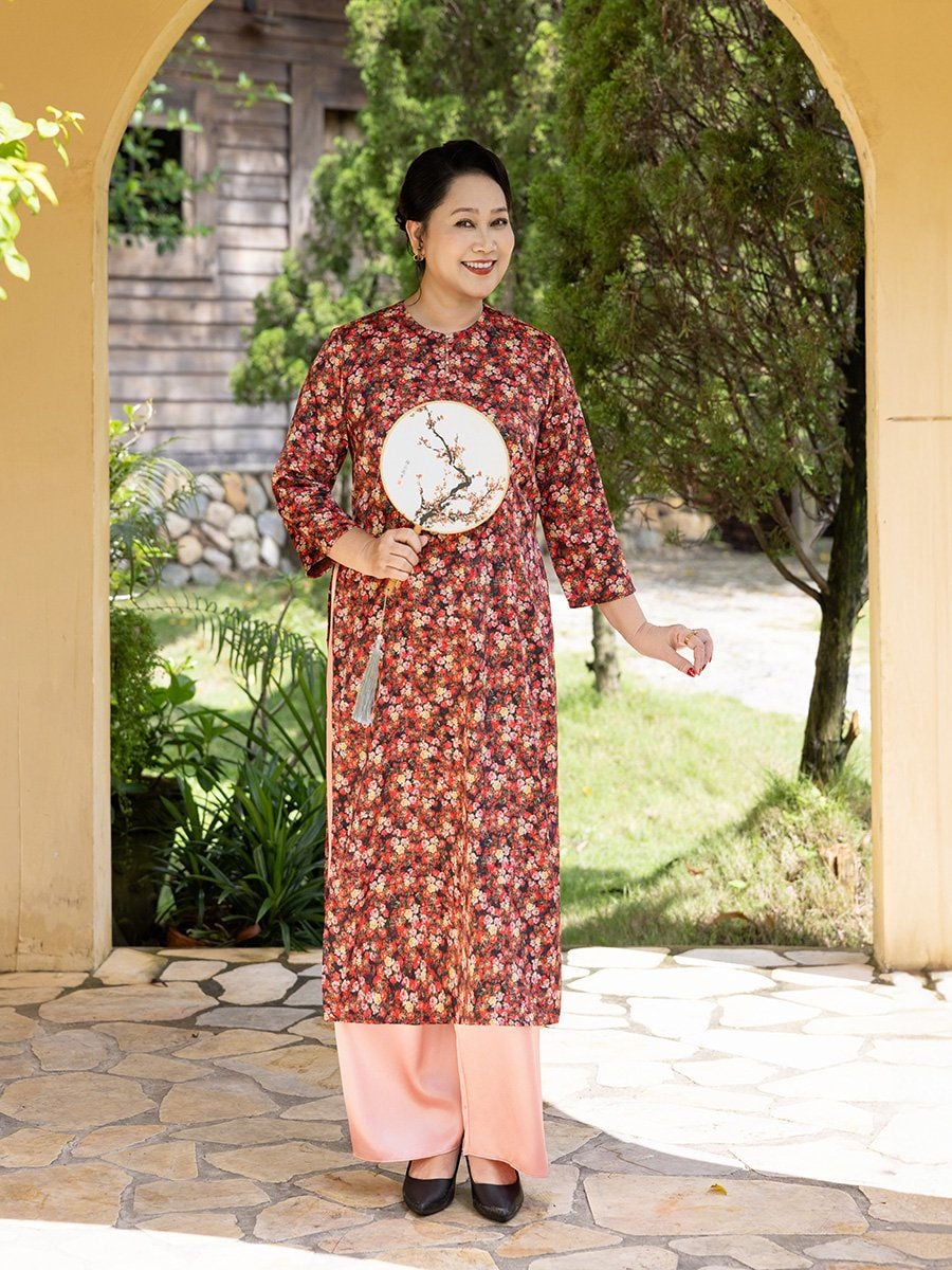  Hạnh - Bộ áo dài thiết kế cổ tròn chất liệu lụa mẫu đơn in họa tiết 25420/5.294 