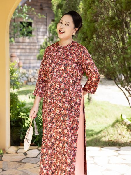  Hạnh - Bộ áo dài thiết kế cổ tròn chất liệu lụa mẫu đơn in họa tiết 25420/5.294 