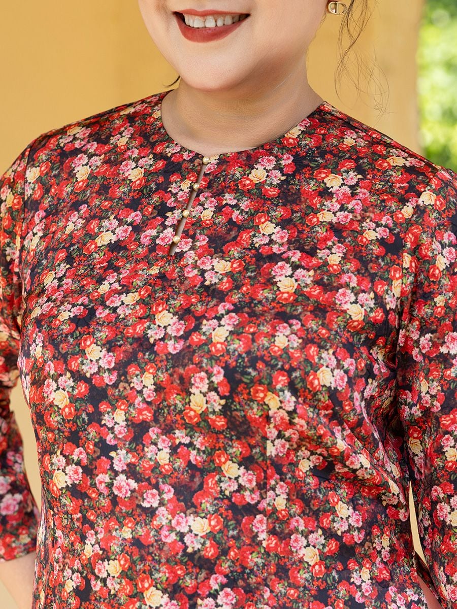  Hạnh - Bộ áo dài thiết kế cổ tròn chất liệu lụa mẫu đơn in họa tiết 25420/5.294 