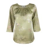  Hạnh - Áo kiểu trung niên cổ tròn kết hạt châu chất liệu lụa in họa tiết hoa 1432/4.586 