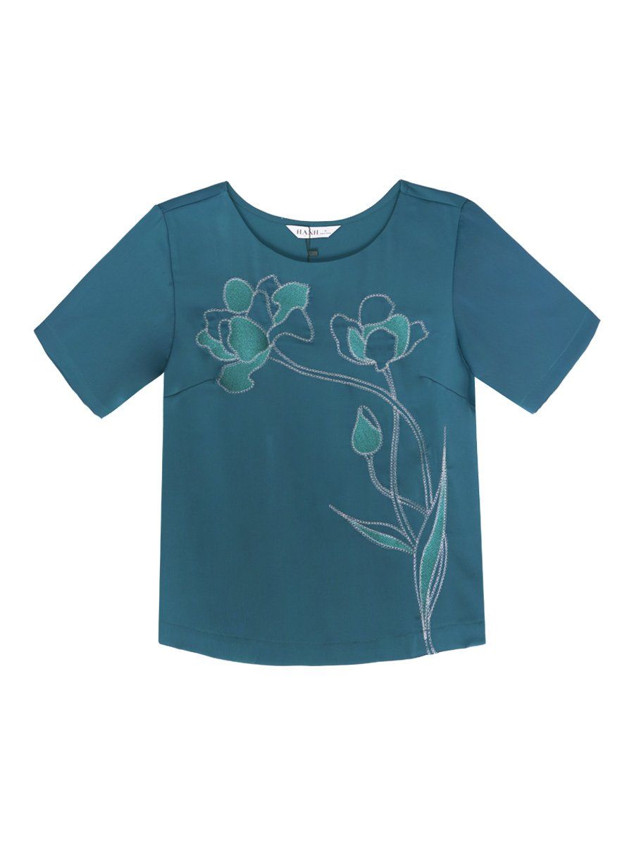  Hạnh Bộ quần thêu hoa khoe sắc nhẹ nhàng,  tay ngắn 3413/5.111 