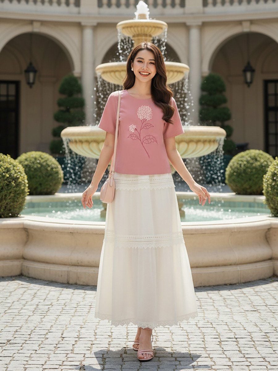  Hạnh Áo cổ tròn thêu họa tiết thêu và đính bông, tay ngắn  3413/5.331/5.314/5.417 