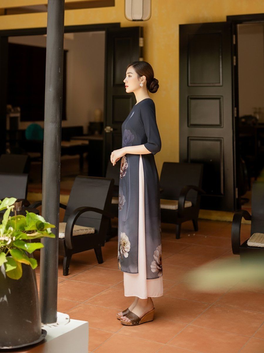  HẠNH -  Đầm dài Hạnh cổ tròn 2 tà in họa tiết, tay lỡ 3638/5.370 