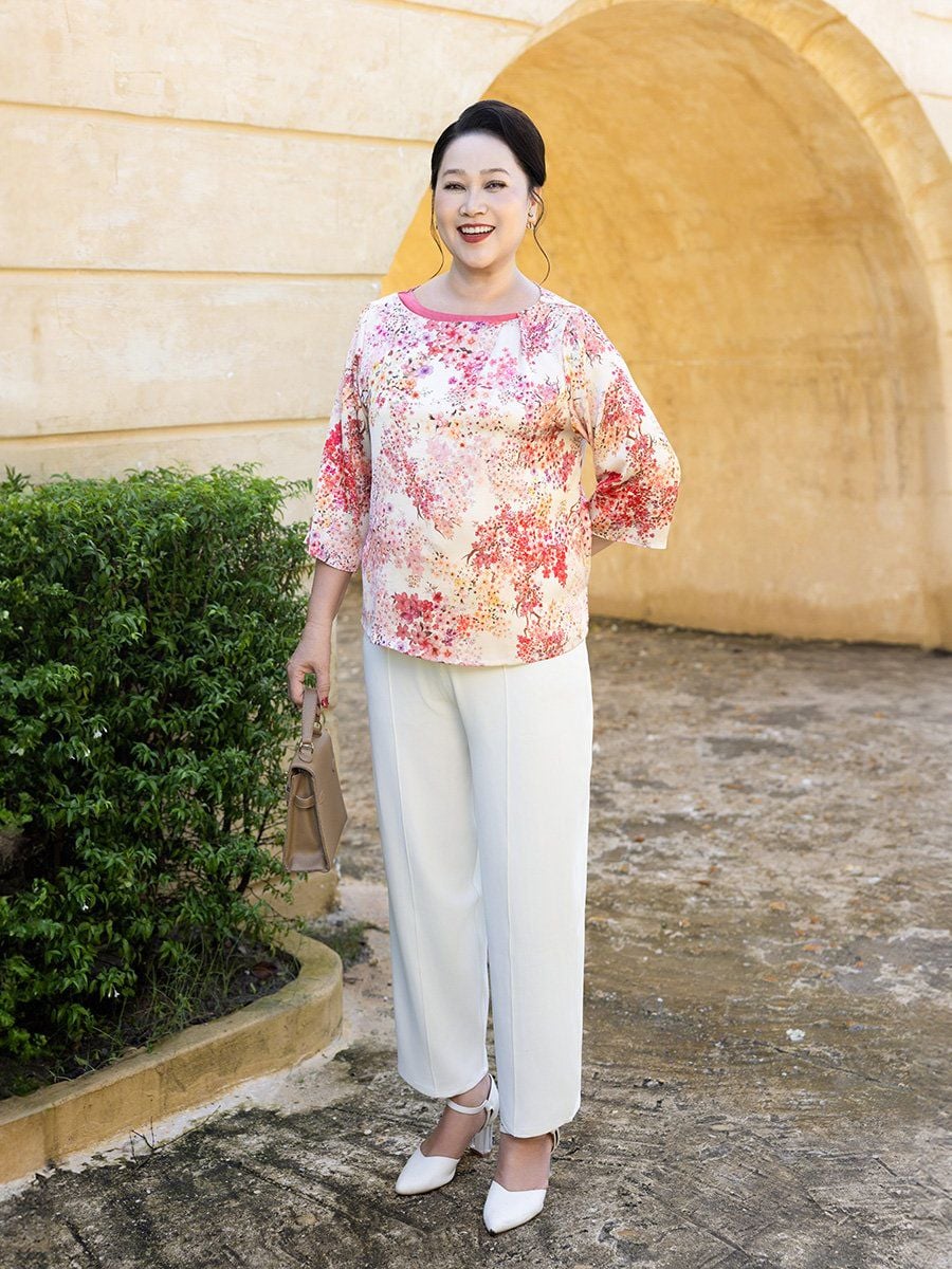  Hạnh - Áo kiểu trung niên cổ cách điệu tay ngắn chất liệu cotton 4427/4.464 