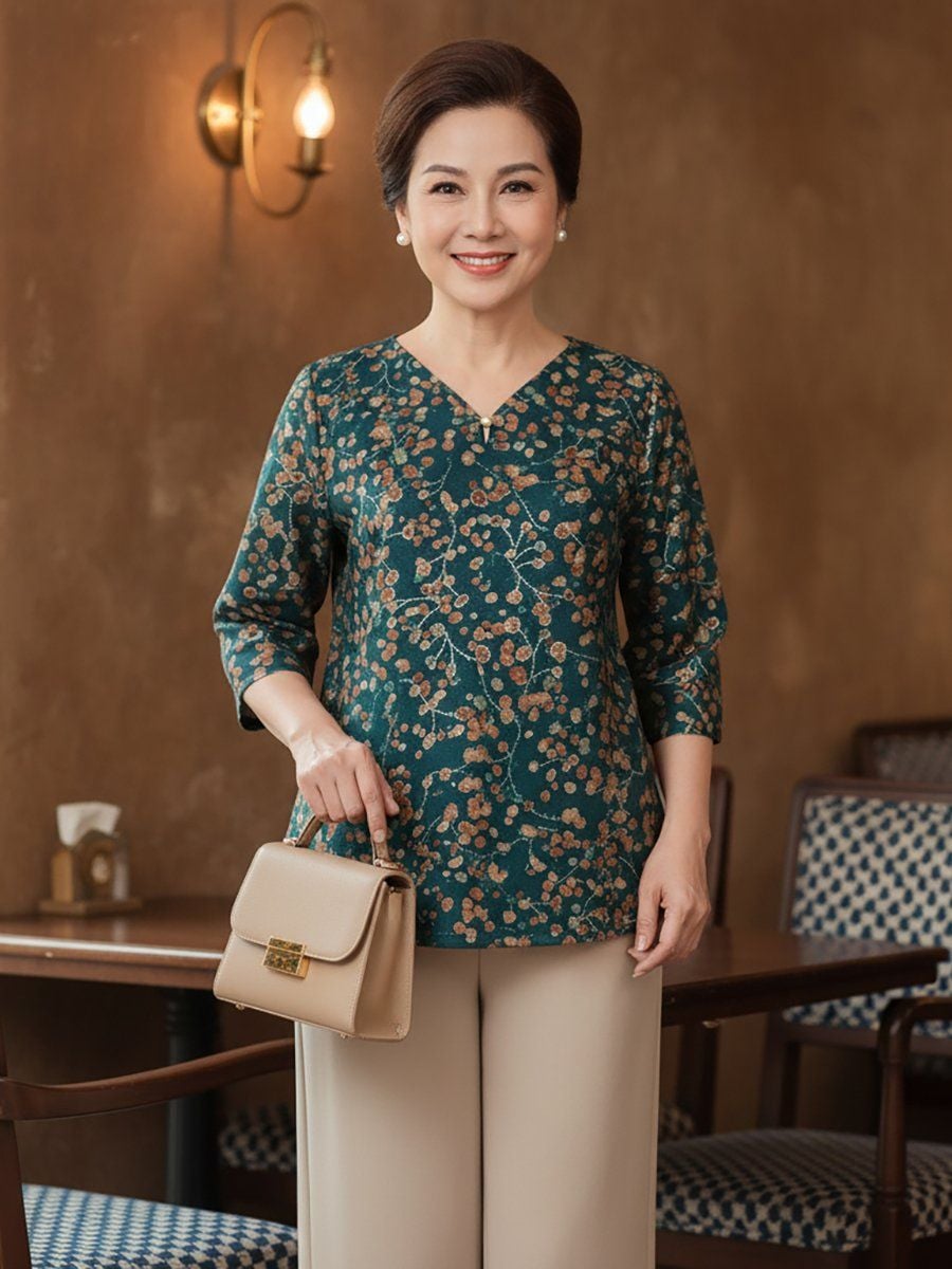  Hạnh - Áo kiểu xẻ lá trầu đính hạt châu, tay lửng 4432/4.597 