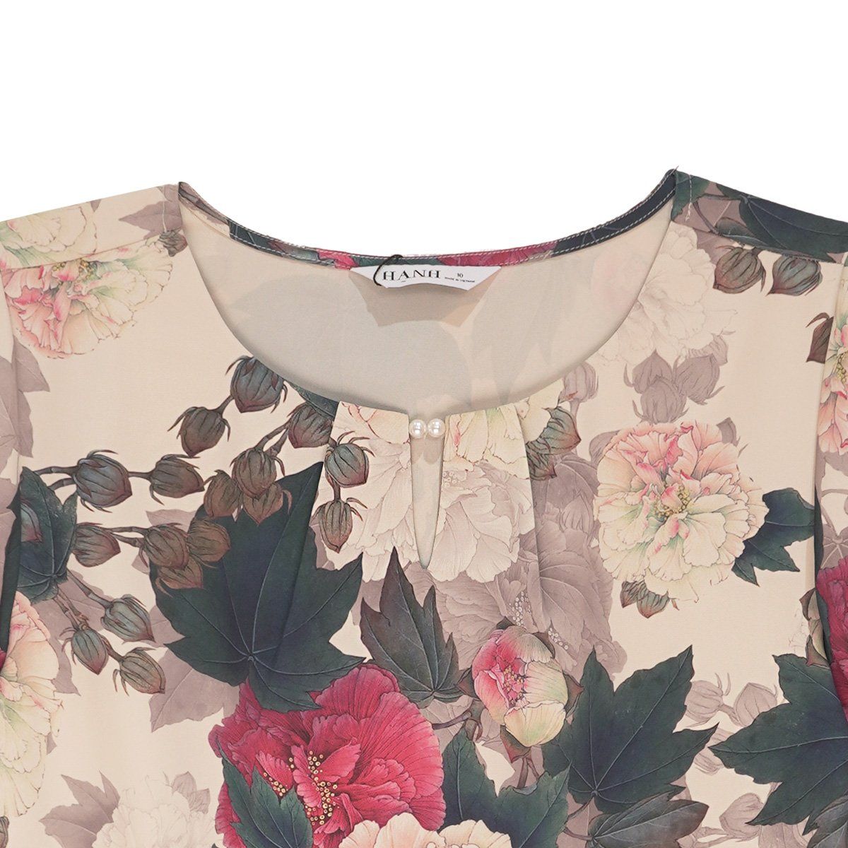  Hạnh Áo cổ tròn xẻ V kết hạt châu, in hoa tiết hoa, tay lửng cách điệu 4433/5.301 