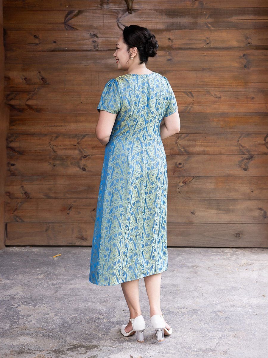  Hạnh - Đầm suông trung niên cổ tròn tay ngắn chất liệu gấm in họa tiết 5605/5.343/5.217 