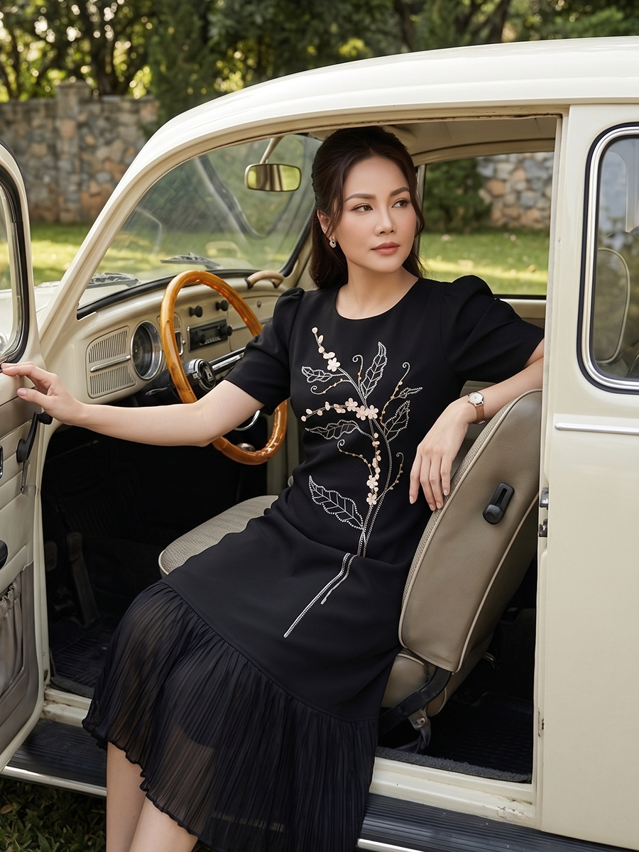  HẠNH - Đầm kiểu chất liệu Carolan 6603/6.71 