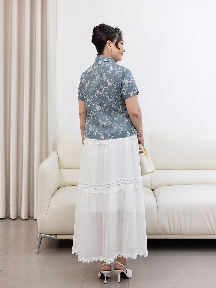  Hạnh Áo sơ mi thêu họa tiết hoa, tay ngắn 5408/5.98 