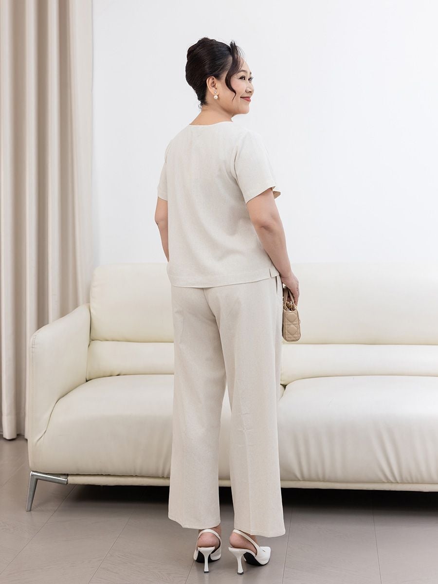  Hạnh Áo cổ tròn thêu họa tiết thêu, tay ngắn 3413/5.238 