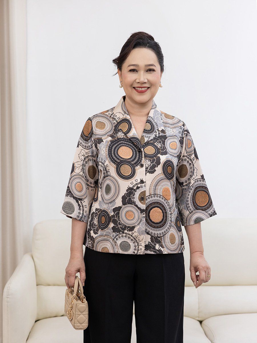  Áo sơ mi Hạnh in họa tiết vòn tròn thời gian,  tay lửng 25411/5.243 