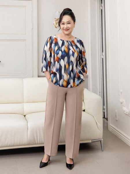  Hạnh Áo cổ tròn dún đính đá,tay lửng phối ren 25416/5.298 