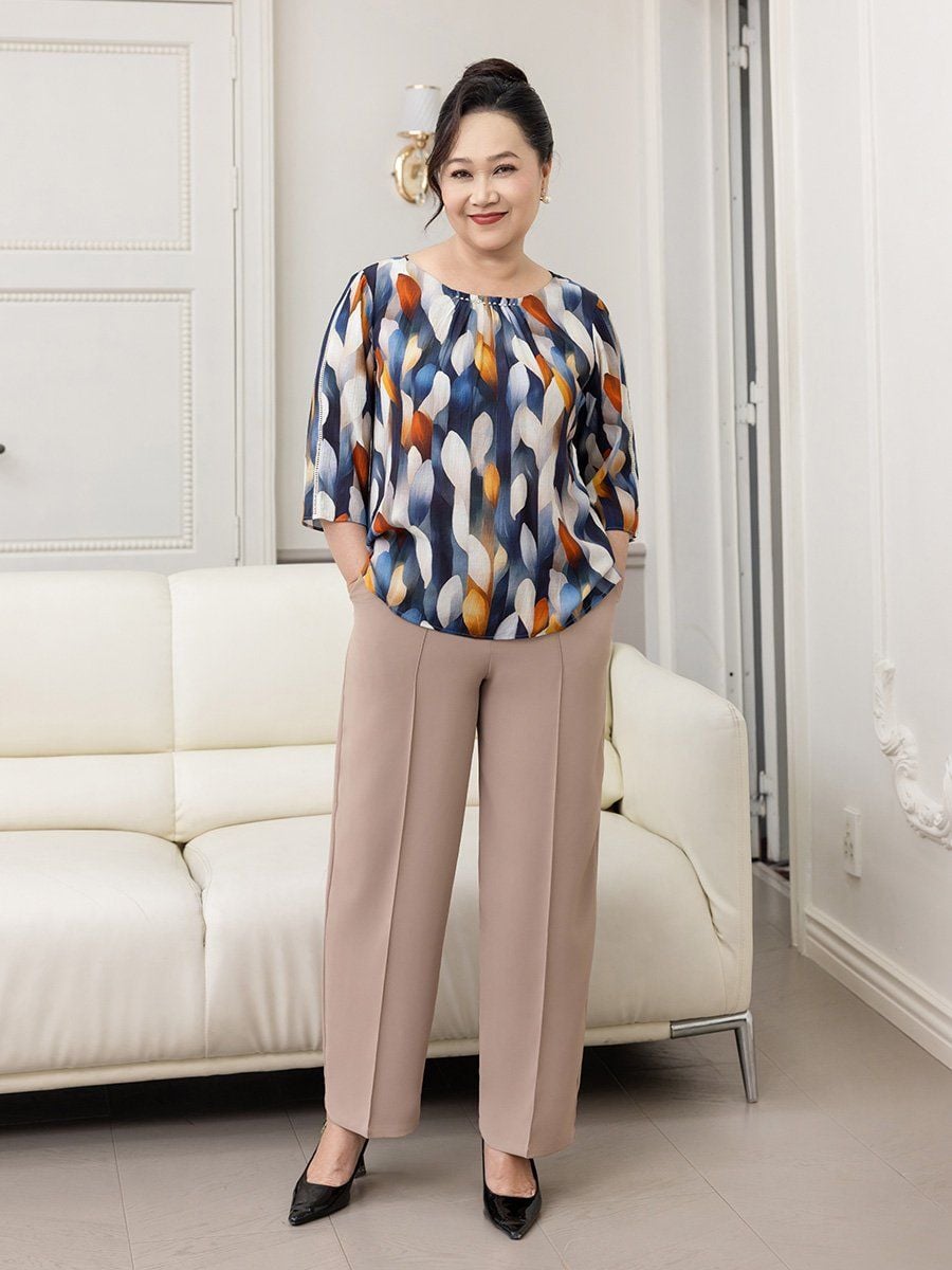  Hạnh Áo cổ tròn dún đính đá,tay lửng phối ren 25416/5.298 