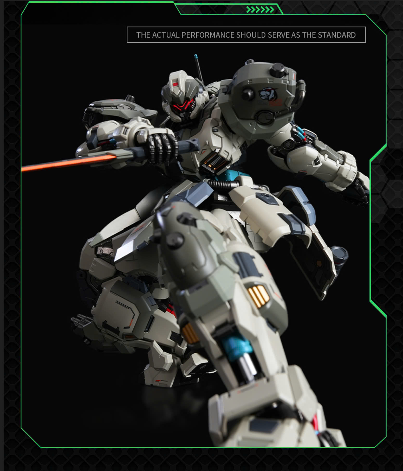  1/100 FoxHound [T.Y.R.A.N.T] Bản combo 3 (Mô Hình Ráp Sẵn) 