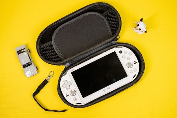  Bao đựng máy chơi game PS VITA 