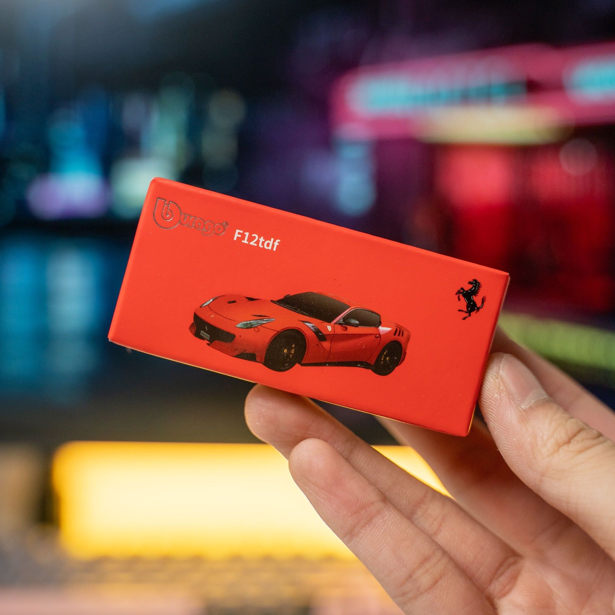  [1:64] Mô hình xe Ferrari x Bburago 