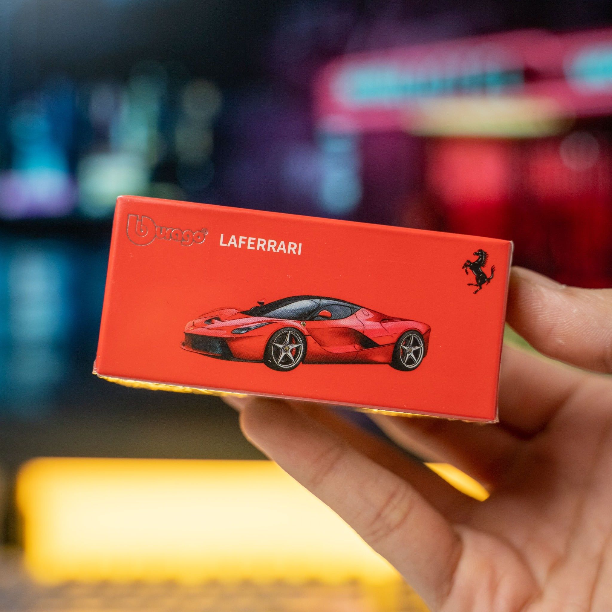  [1:64] Mô hình xe Ferrari x Bburago 