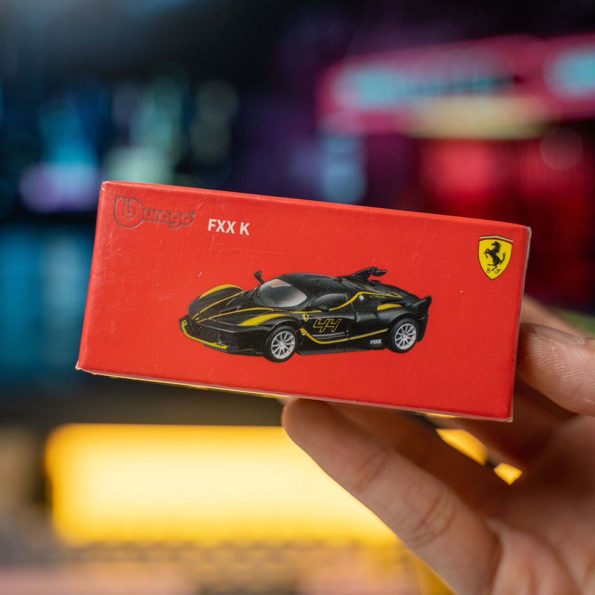  [1:64] Mô hình xe Ferrari x Bburago 