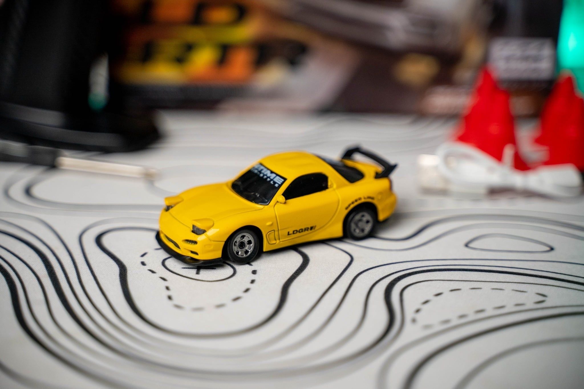  Xe đua điều khiển Mini Drift (1:64) 